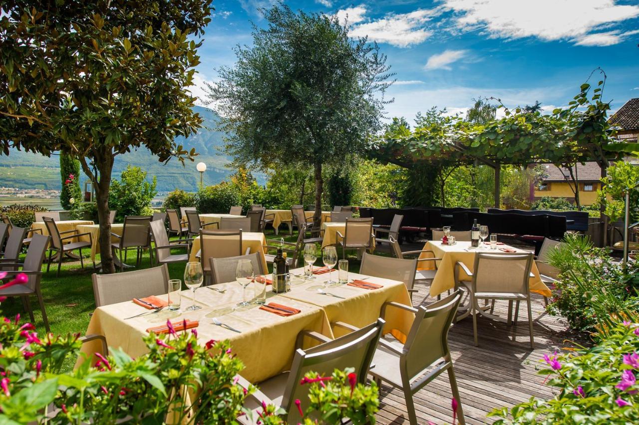 Ansitz Am Eck By Hotel Pernhof Termeno Exterior foto